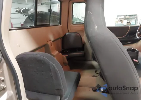 2003 Ford Ranger Xlt из США, поврежденный, VIN 1FTYR44EX3PB74109